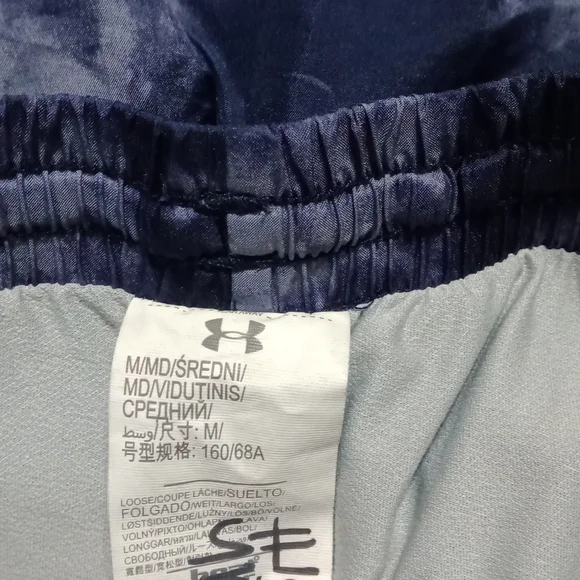 Under armor running shorts bundle medium - Picture 10 of 13